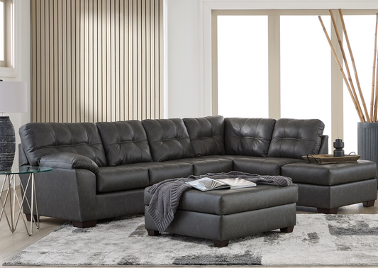 16900 Trotter Charcoal 2pc Sectional