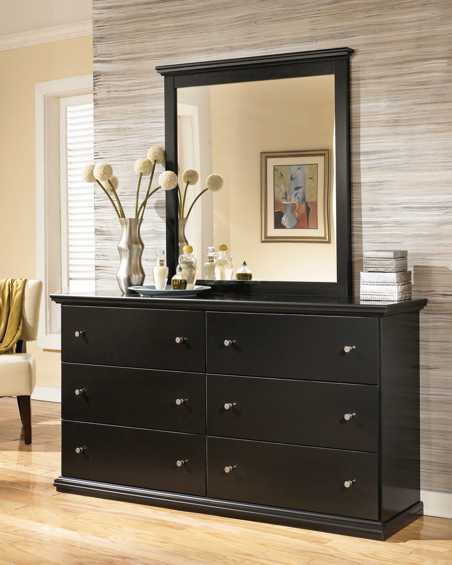 Maribel Black Bedroom Set