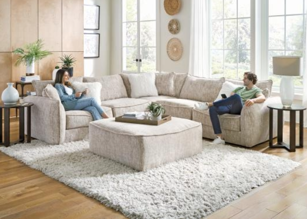 Catnapper Bucktown Parchment Oversized Ottoman