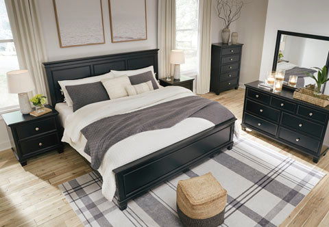 Fortman Pure Black Classic Bedroom Set