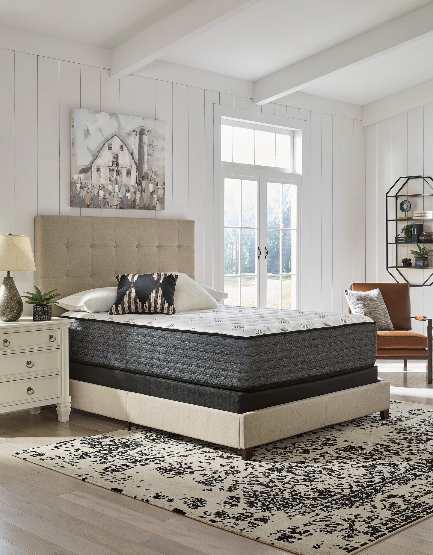 Ultra Luxury Firm Hyper Cool Queen Mattress