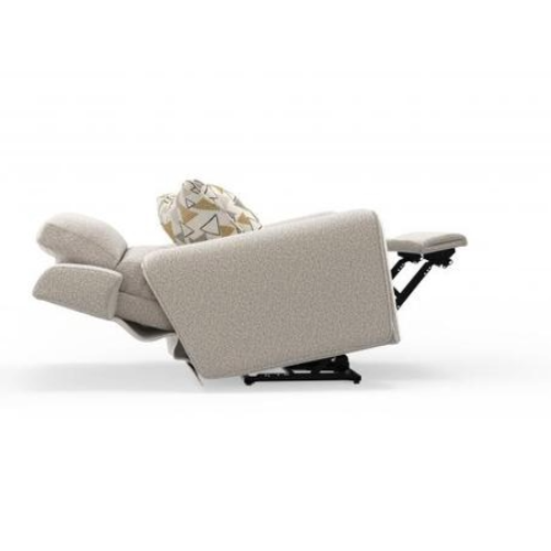 Catnapper Micha Oatmeal Reclining Loveseat