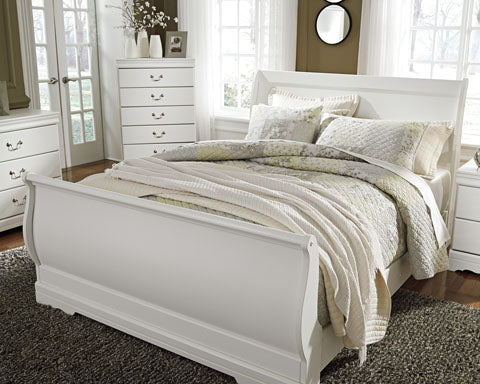 Anarasia Pure White Sleigh Bedroom Set