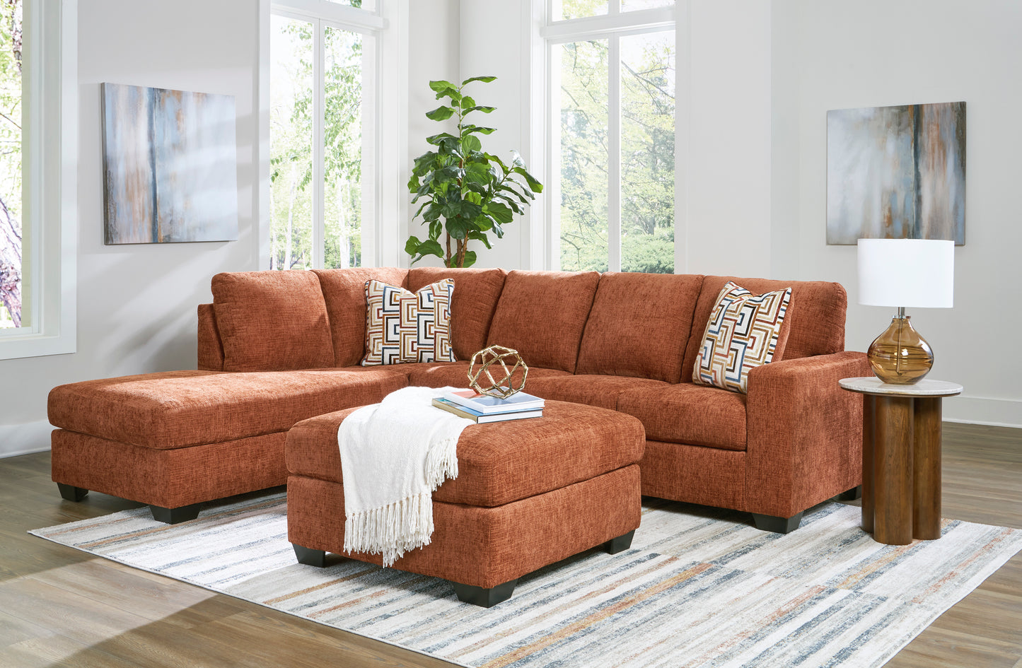 Aviemore Spice 2-Piece Sectional with Chaise