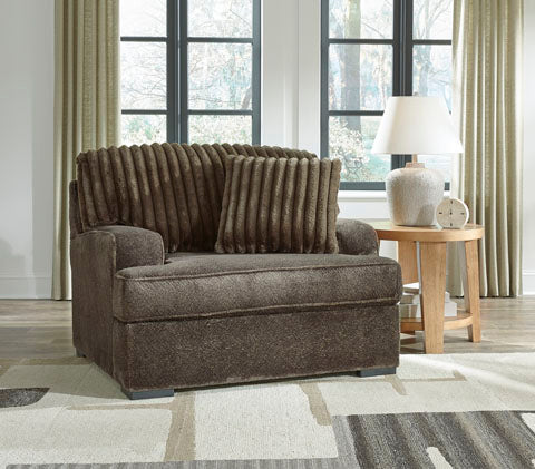 Aylesworth Chocolate Oversized Chair