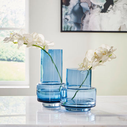 Beaen Vase