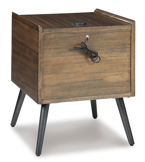 Calmoni Brown End Table