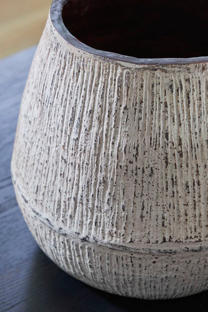 Clayden Vases