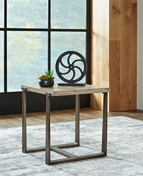 Dalenville Gray End Table