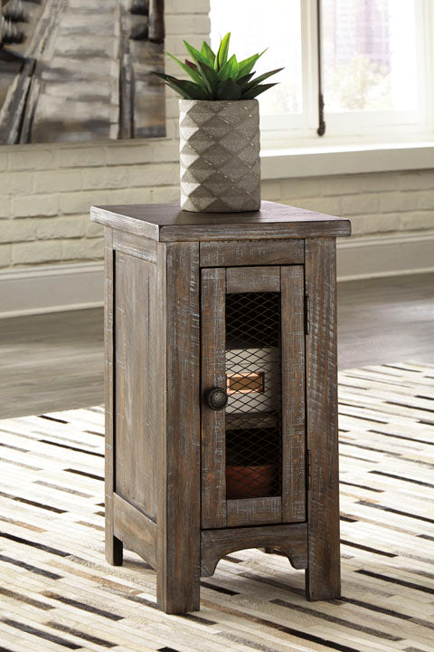 Danell Ridge Brown Chairside End Table