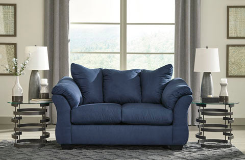 Darcy Blue Loveseat