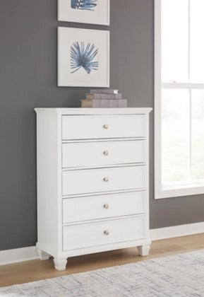 Fortman Pure White Chest of Drawers