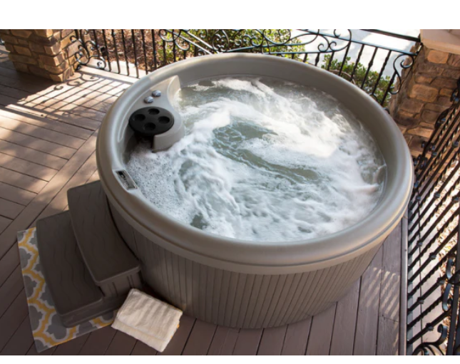 Hot Spring Freeflow Aptos 5 Person Spa