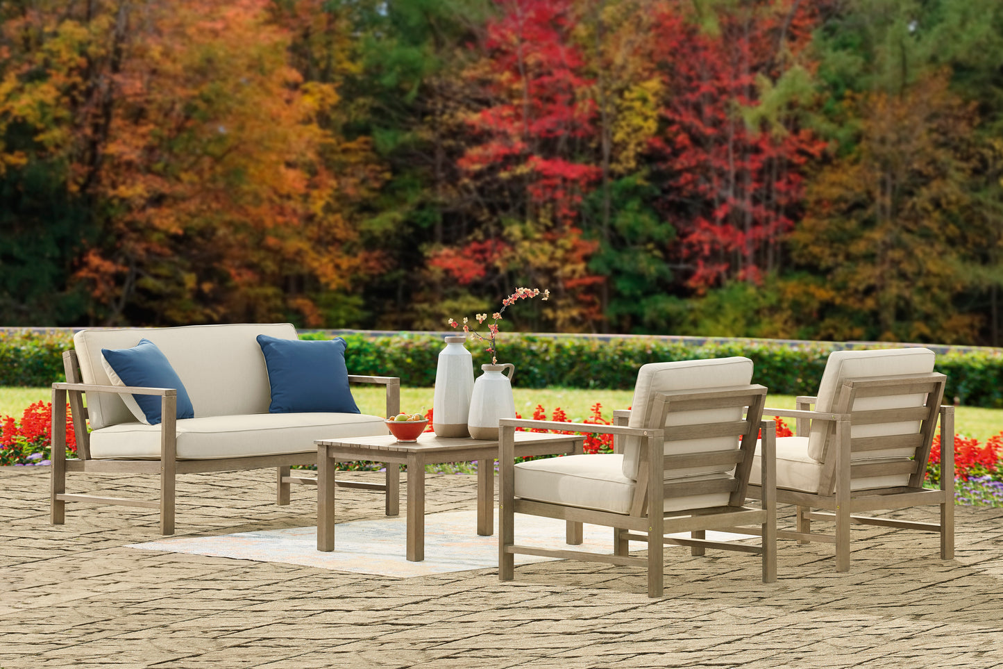 Fynnegan Light Brown 4-pc Outdoor Loveseat Set