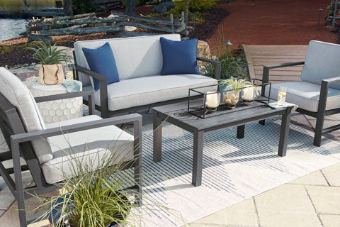 Fynnegan Gray 4-pc Outdoor Loveseat Set