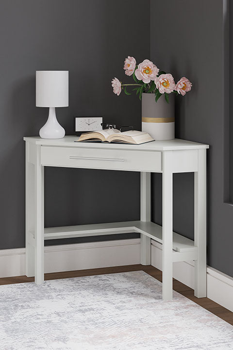 Grannen White Home Office Corner Desk
