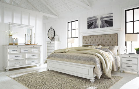 Kanwyn Whitewash Upholstered Panel Bedroom Set with Storage