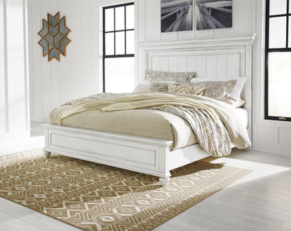 Kanwyn Queen Panel Bed with Storage Bench