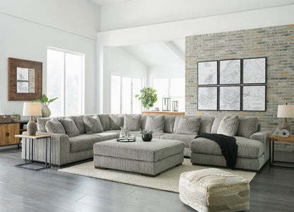 Lindyn Fog 2-Piece Sectional with Chaise