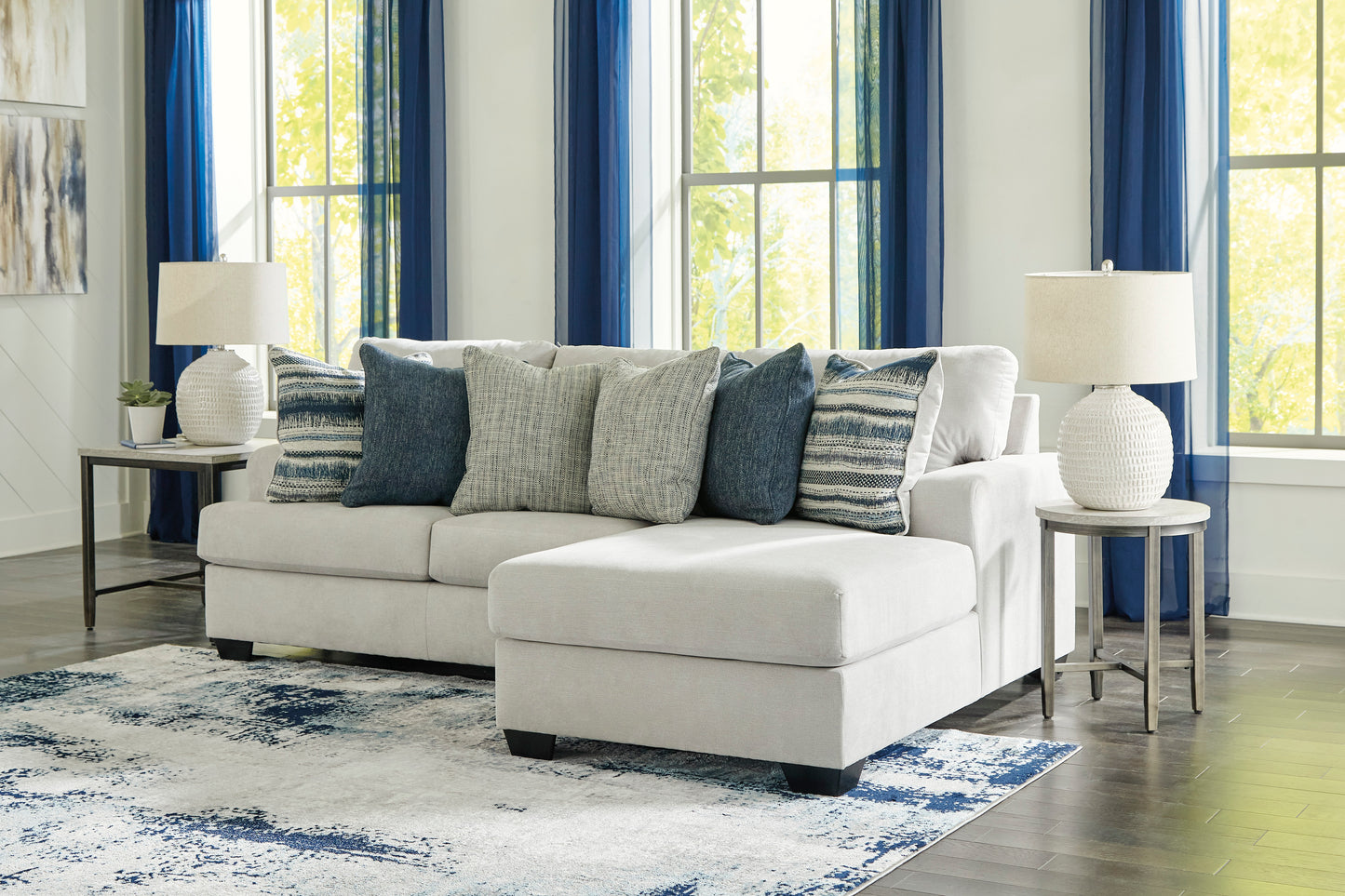 Lowder 2pc Sectional with Chaise Lounge