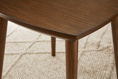Lyncott Brown Coffee and End Tables