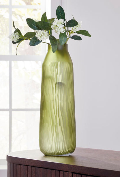 Scotty Vases