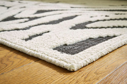 Thomwith Washable Rug