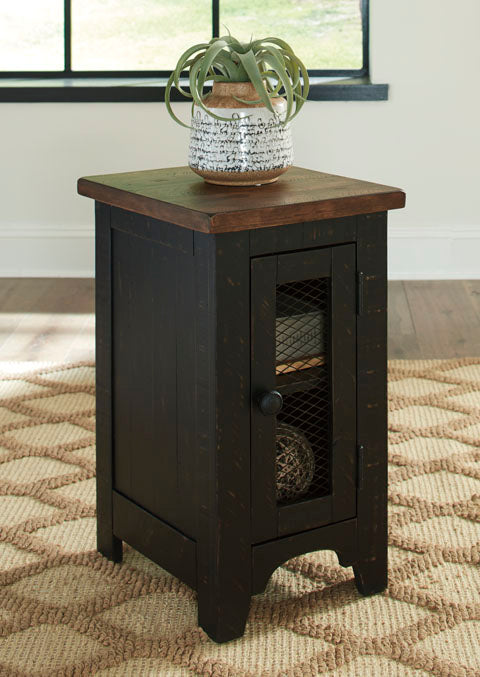 Valebeck Black Chairside End Table