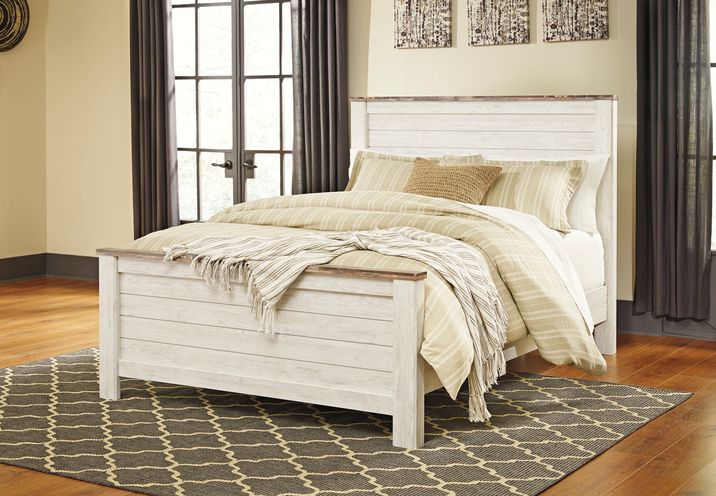 Willowton Panel Bed